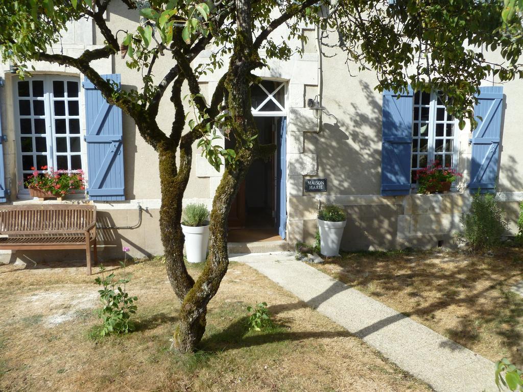 Maison Marie Droux Esterno foto